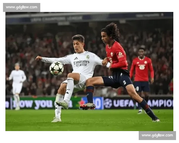 居勒尔爆发!皇马新核 10 场 8 首发,马卡:他已不可或缺 居勒尔爆发!皇马新核 10 场 8 首发,马卡:他已不可或缺