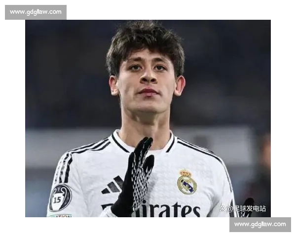 居勒尔爆发!皇马新核 10 场 8 首发,马卡:他已不可或缺